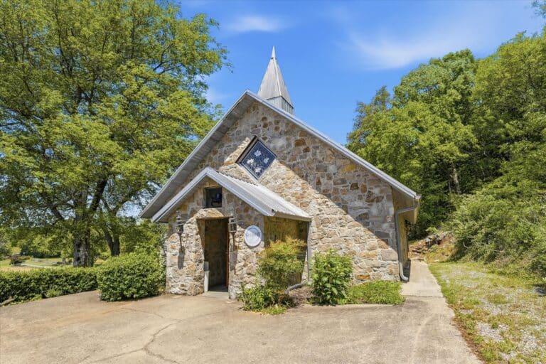 chapel brooks