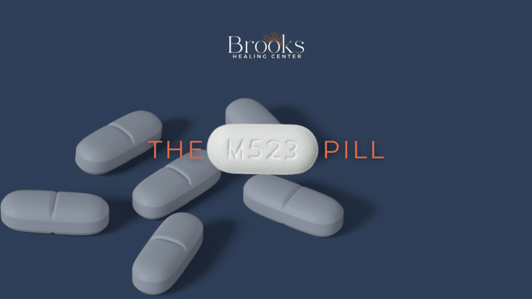 M523 pill blog about the 10/325 oxycodone/acetaminophen white oblong tablet identification and treatment, as well as fake version information or pressed pills that contain fentanyl